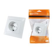 Розетка 2П+З 16А 250В с защ. шт. белая «Лама» TDM