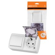 Блок выключатель 1-клавишный 10А + розетка 2П+З 16А с защитными шторками с прозрачной крышкой IP54 белый «Селигер» TDM